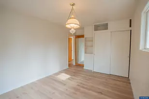 680 E Sherman St, Lebanon, OR 97355 - Photo 17