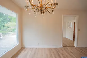 680 E Sherman St, Lebanon, OR 97355 - Photo 9