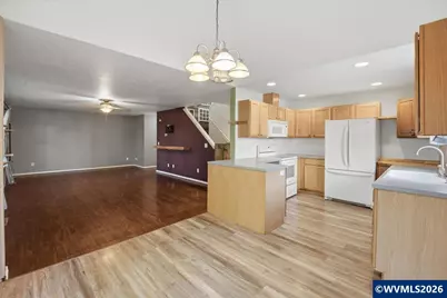 839 Griffin Dr, Monmouth, OR 97361 - Photo 11