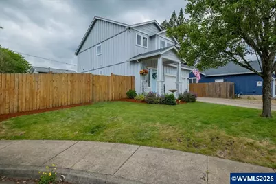 522 NE Avalon Ct, Albany, OR 97322 - Photo 3