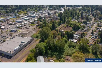 1400 Nandina St, Sweet Home, OR 97386 - Photo 1