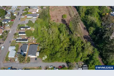 1400 Nandina St, Sweet Home, OR 97386 - Photo 23