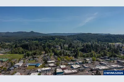 1400 Nandina St, Sweet Home, OR 97386 - Photo 13
