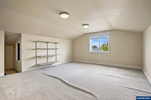 744 Cessna St, Independence, OR 97351 - Photo 39