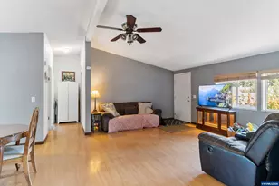 802 SW Spring St, Mill City, OR 97360 - Photo 13