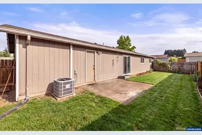 947 Genie St SE, Salem, OR 97306 - Photo 19