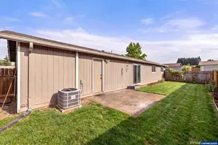 947 Genie St SE, Salem, OR 97306 - Photo 19