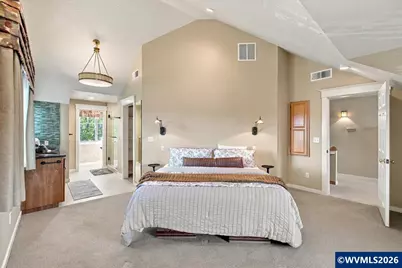 770 SE Cynthian Dr, Dallas, OR 97338 - Photo 25