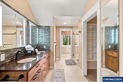 770 SE Cynthian Dr, Dallas, OR 97338 - Photo 27