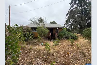 1074 N River Dr, Sweet Home, OR 97386 - Photo 1