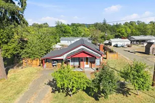 221 Walnut St, Independence, OR 97351 - Photo 1