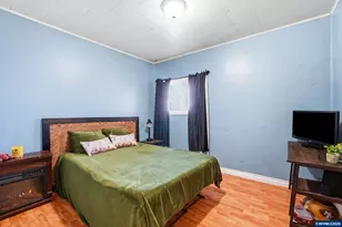 221 Walnut St, Independence, OR 97351 - Photo 13