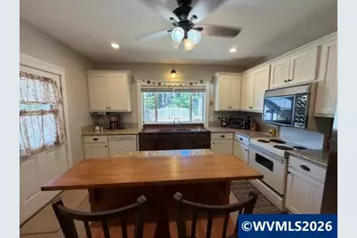 145 Patton Rd N, Detroit, OR 97342 - Photo 5