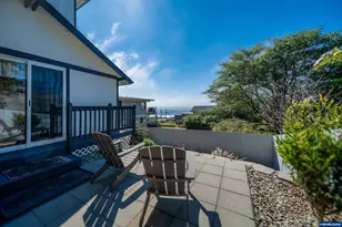 2035 NE 66th St, Lincoln City, OR 97367 - Photo 43
