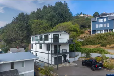 2035 NE 66th St, Lincoln City, OR 97367 - Photo 47