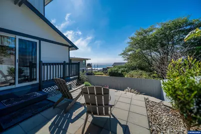 2035 NE 66th St, Lincoln City, OR 97367 - Photo 39