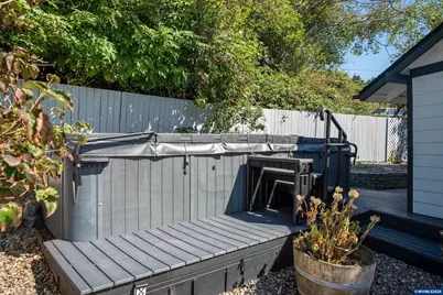2035 NE 66th St, Lincoln City, OR 97367 - Photo 41
