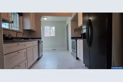 451 Gerth Av NW, Salem, OR 97304 - Photo 15