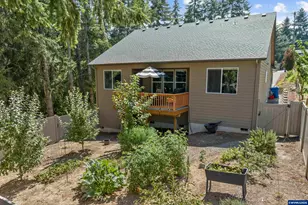 1943 Glen Creek Rd NW, Salem, OR 97304 - Photo 23