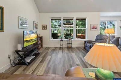 1943 Glen Creek Rd NW, Salem, OR 97304 - Photo 11