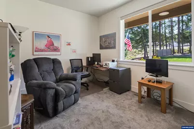 1943 Glen Creek Rd NW, Salem, OR 97304 - Photo 7