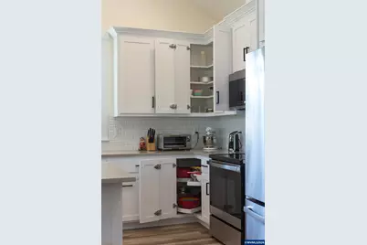 1943 Glen Creek Rd NW, Salem, OR 97304 - Photo 15