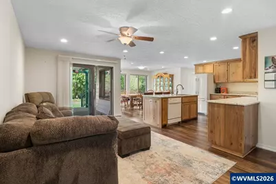1240 39th Av SW, Albany, OR 97321 - Photo 13