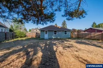 235 Cleveland St, Lebanon, OR 97355 - Photo 27