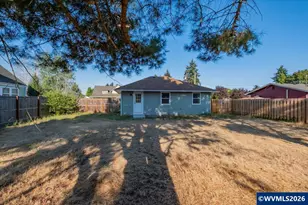 235 Cleveland St, Lebanon, OR 97355 - Photo 27