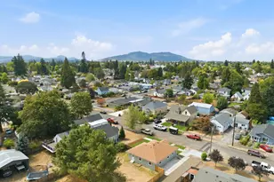 235 Cleveland St, Lebanon, OR 97355 - Photo 31
