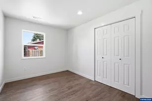 235 Cleveland St, Lebanon, OR 97355 - Photo 21