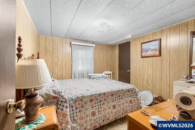 11847 Chateau Dr NE, Woodburn, OR 97071 - Photo 17