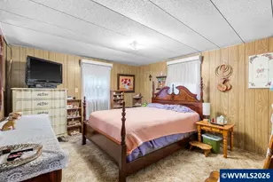 11847 Chateau Dr NE, Woodburn, OR 97071 - Photo 13