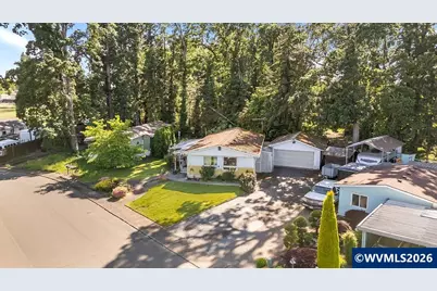 11847 Chateau Dr NE, Woodburn, OR 97071 - Photo 1