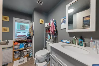 141 17th #3 St, Independence, OR 97351 - Photo 13