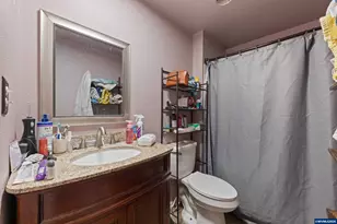 141 17th #3 St, Independence, OR 97351 - Photo 17