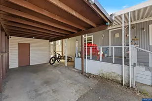 141 17th #3 St, Independence, OR 97351 - Photo 25
