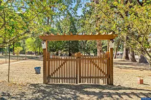 7275 SW Deerhaven Dr, Corvallis, OR 97333 - Photo 39