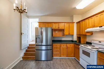 115 S 6th St, Independence, OR 97351 - Photo 15