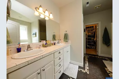 5549 Bellflower Ct SE, Salem, OR 97306 - Photo 17