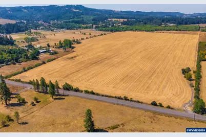 30900 Spring St, Lebanon, OR 97355 - Photo 3
