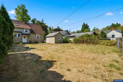 1070 Church St NE, Salem, OR 97301 - Photo 29