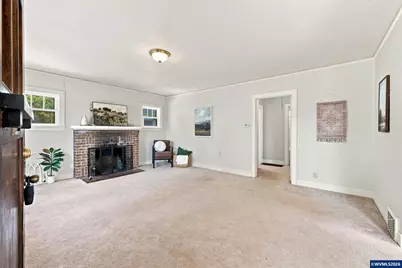 1070 Church St NE, Salem, OR 97301 - Photo 3