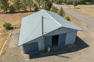 40028 Lacomb Dr, Lebanon, OR 97355 - Photo 43