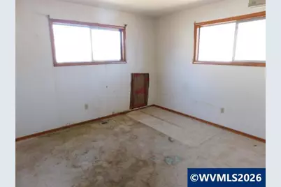 1336 Franklin St, Lebanon, OR 97355 - Photo 23