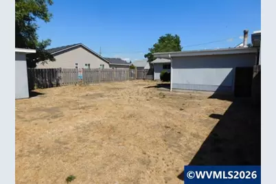 1336 Franklin St, Lebanon, OR 97355 - Photo 11
