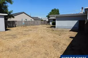 1336 Franklin St, Lebanon, OR 97355 - Photo 11