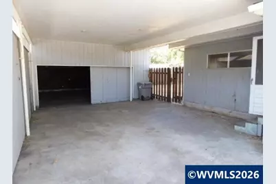 1336 Franklin St, Lebanon, OR 97355 - Photo 5