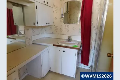 1336 Franklin St, Lebanon, OR 97355 - Photo 27