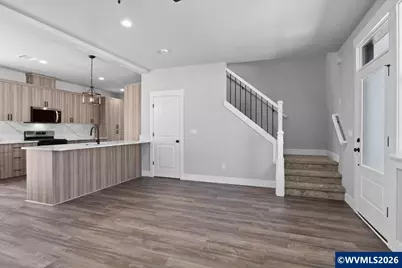 1215 S 11th St, Independence, OR 97351 - Photo 7